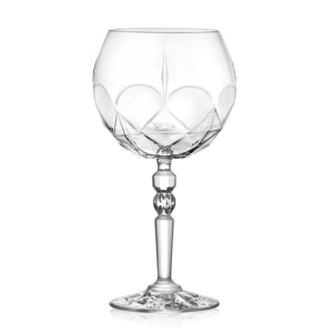 Gin tonic en cocktailglas kristalglas